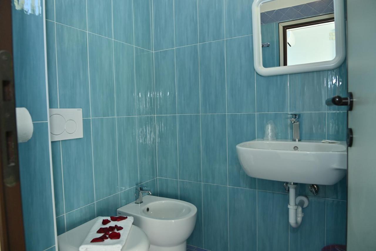 Hotel Italy Misano Misano Adriatico Ruang foto