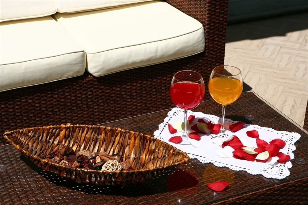 Hotel Italy Misano Misano Adriatico Bagian luar foto